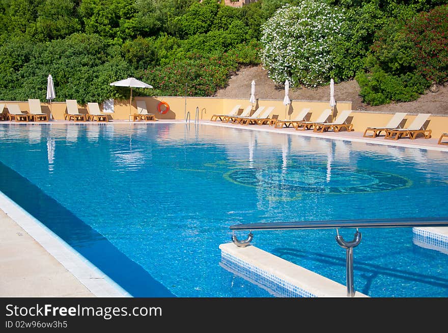 Montecastillo Hotel pool inSEhry, Cadiz