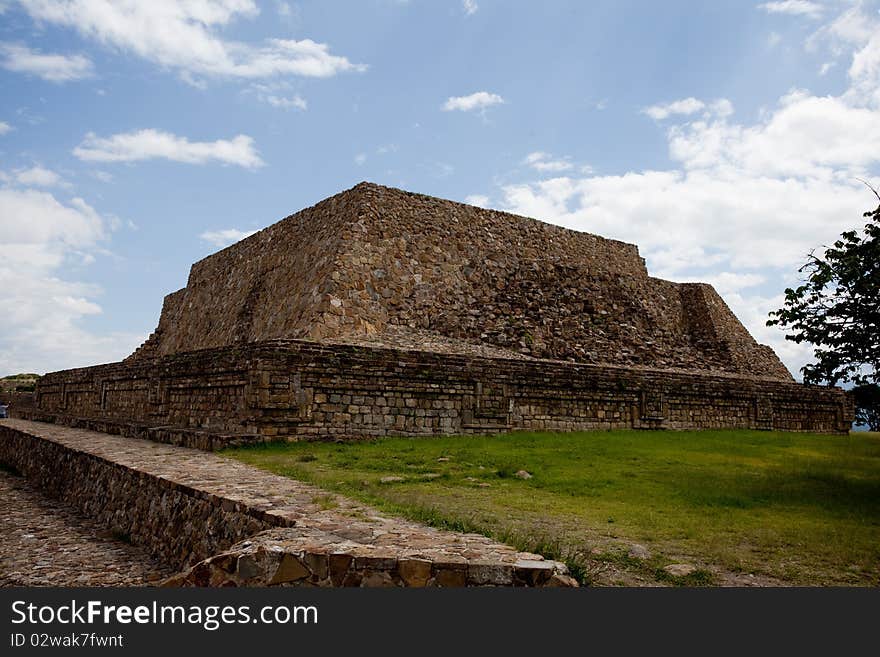 Montealban