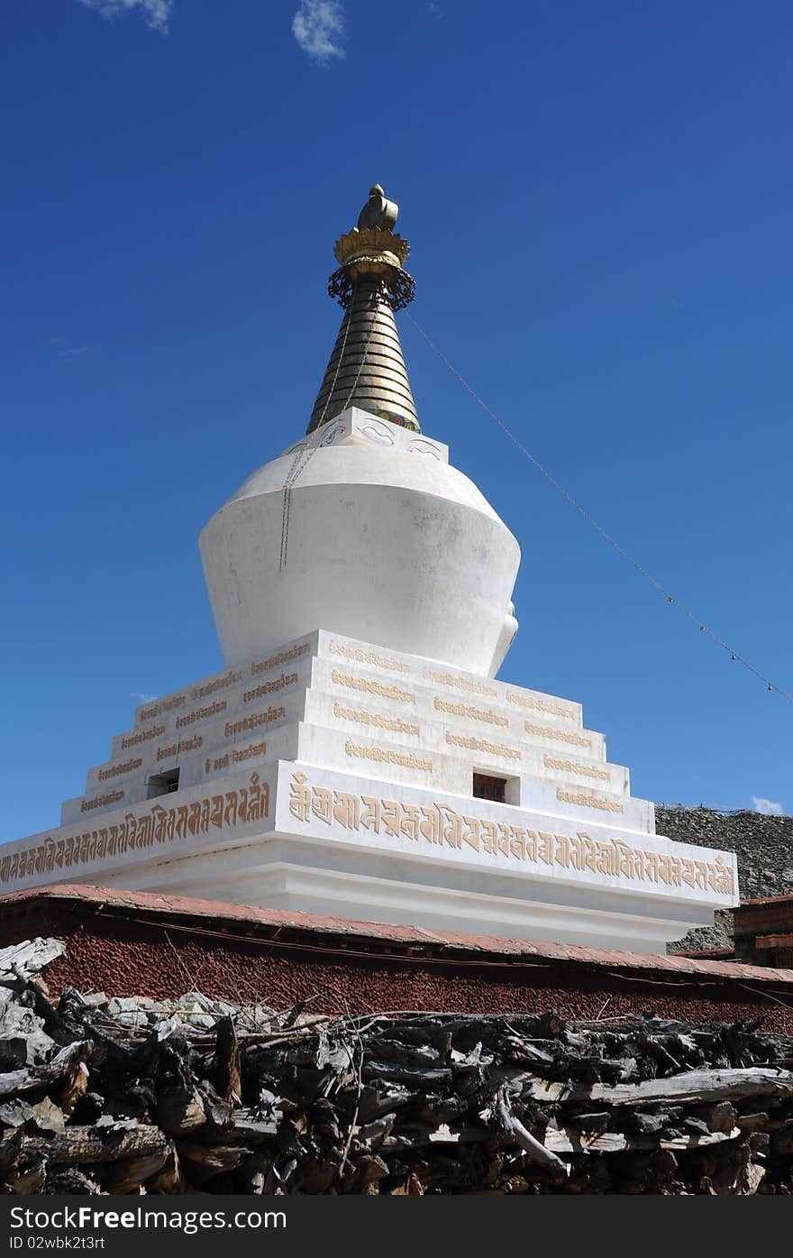 White stupa in Tibet