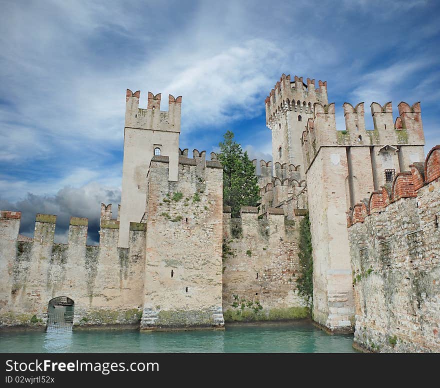 The Scaligero castle in Sirmione on lake Garda, Lombardia, Italia. The Scaligero castle in Sirmione on lake Garda, Lombardia, Italia.