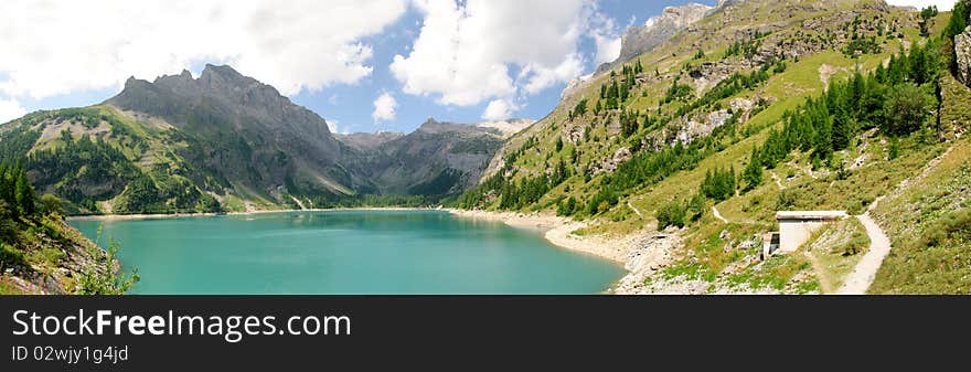 Switzerland, Lac de Tseuzier overview