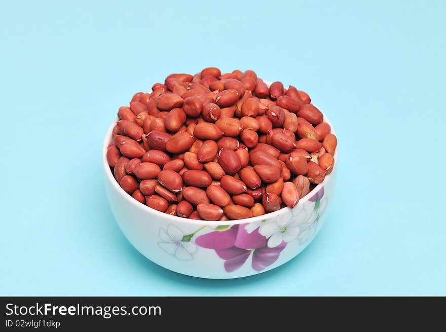 Red peanut in the bowl.