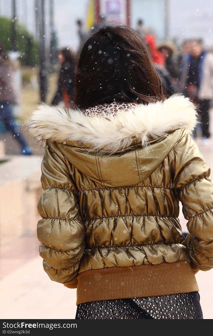 Beautiful chinese girls in the snow