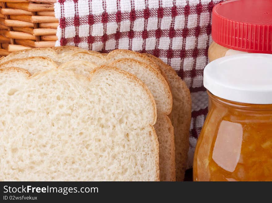 Yellow jam and bread