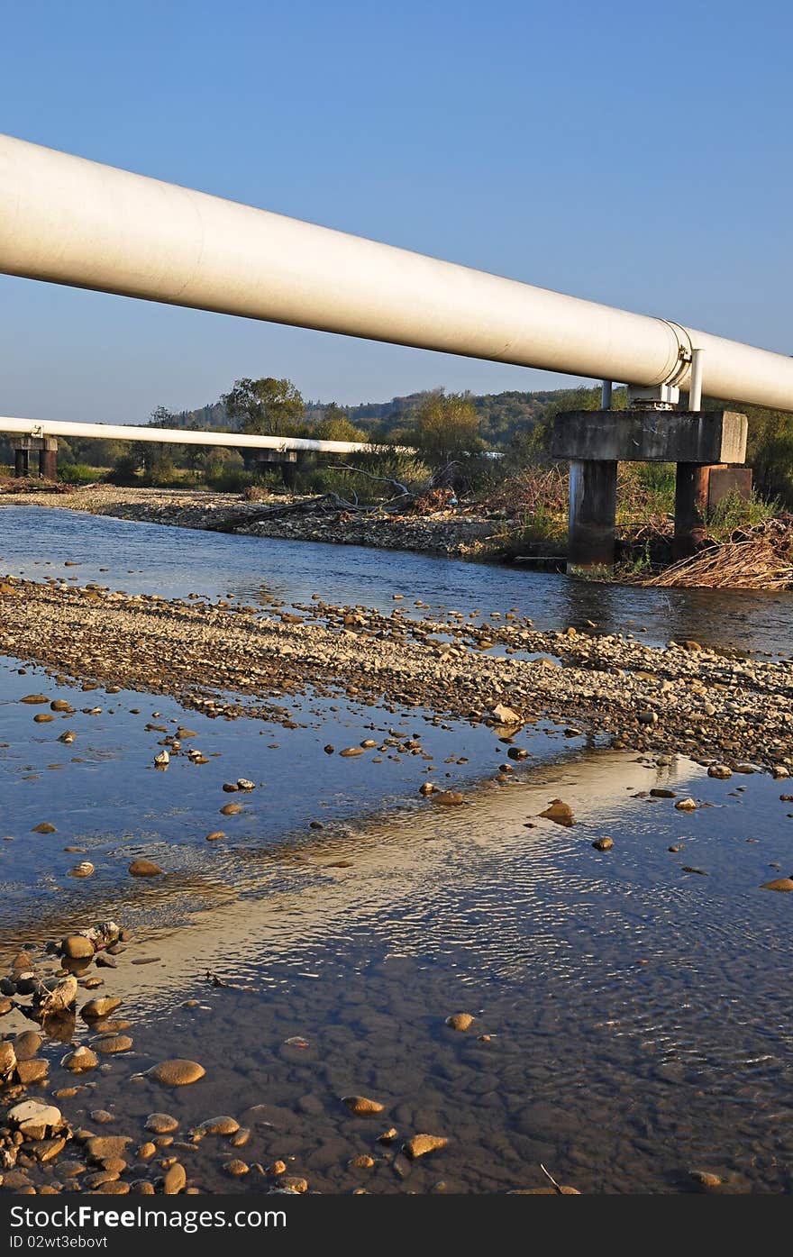 Transition Of Two Pipelines Through Mountain Small