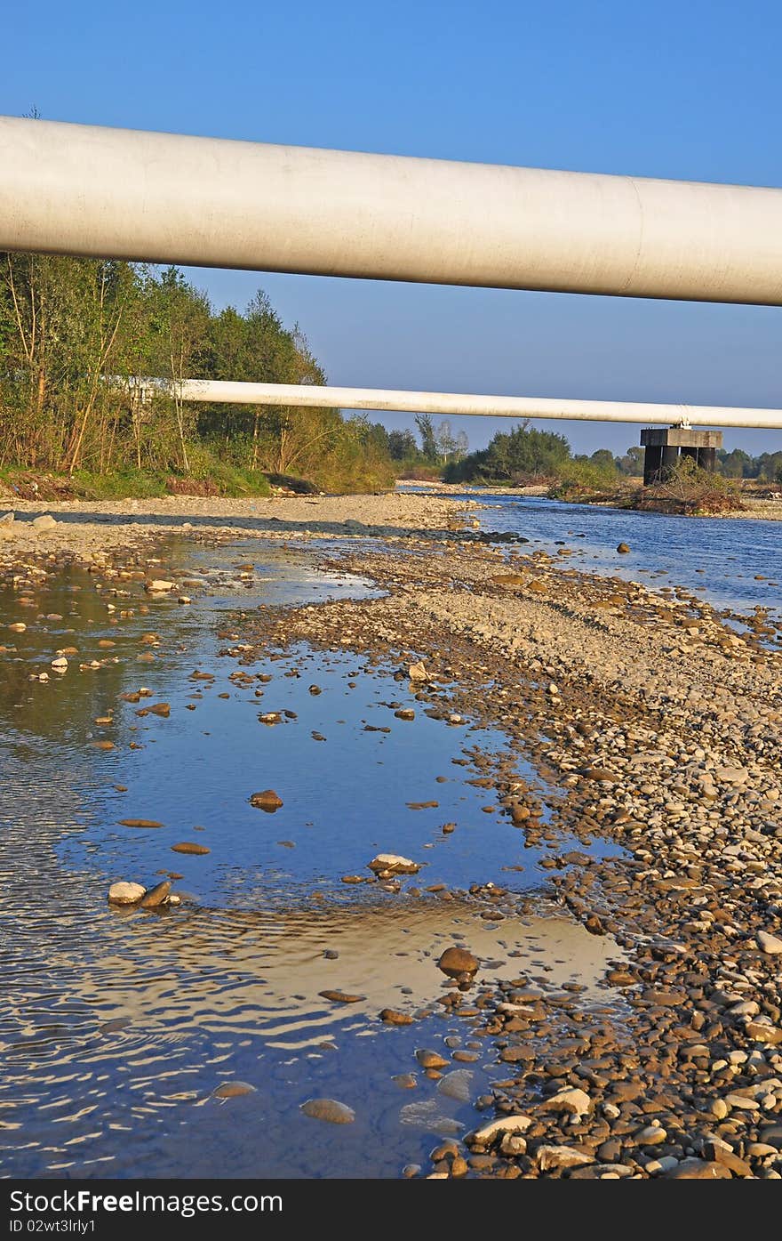 Transition Of Two Pipelines Through Mountain Small