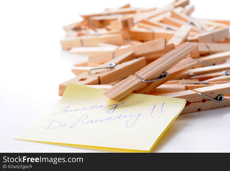 Note attached to clothespin as a reminder. Note attached to clothespin as a reminder.