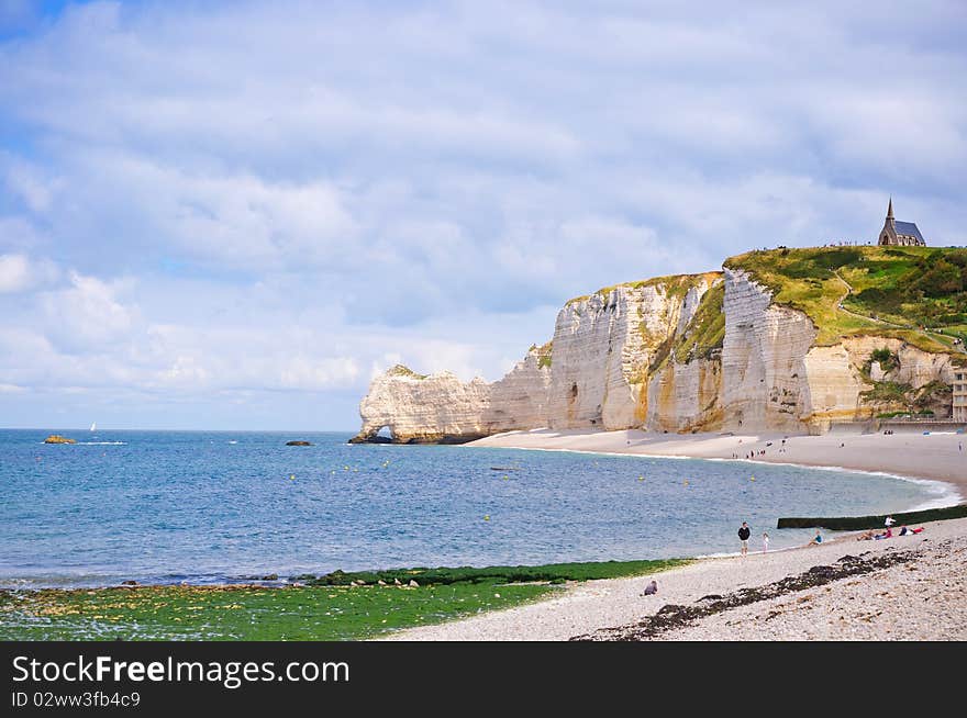 Alabaster Coast. (Côte d'Albâtre.) Panorama. Etretat. France