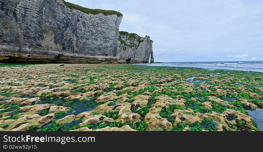 Alabaster Coast. (Côte d'Albâtre.) Panorama. Etretat. France