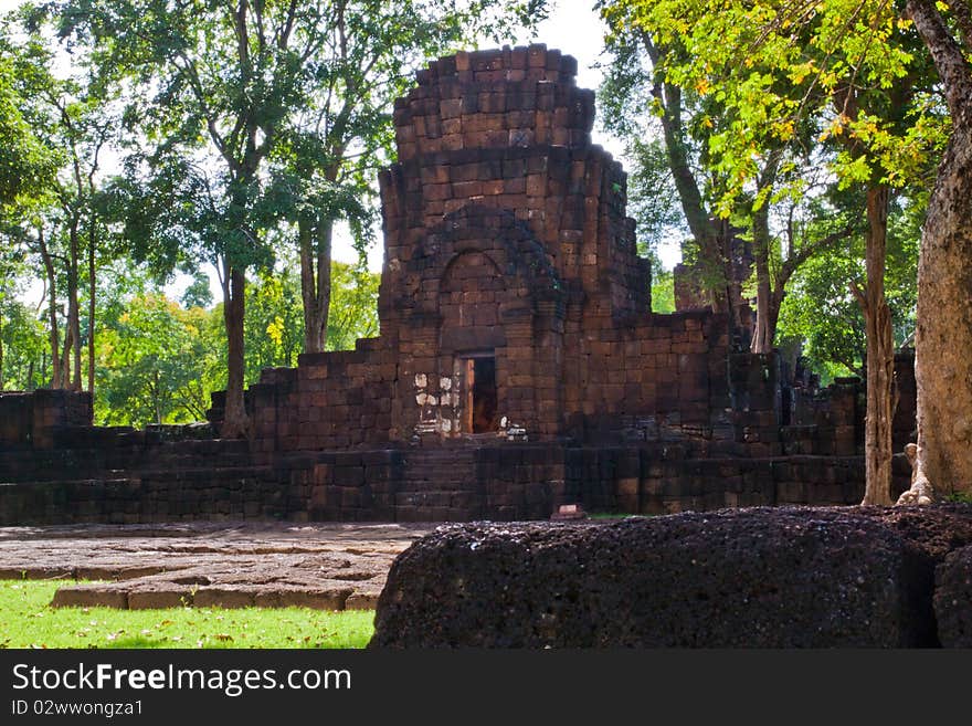 Is a historical park in the Sai Yok district, Kanchanaburi province, Thailand. The remains of two Khmer temples date to the 13th and 14th century. It was declared a historical park in 1987.

Built in the Bayon style, the temple relates to the Khmer kingdom in the reign of King Jayavarman VII (1180 to 1219). A stone inscription of Prince Vira Kumara praising his father, 23 cities are named. One of. Is a historical park in the Sai Yok district, Kanchanaburi province, Thailand. The remains of two Khmer temples date to the 13th and 14th century. It was declared a historical park in 1987.

Built in the Bayon style, the temple relates to the Khmer kingdom in the reign of King Jayavarman VII (1180 to 1219). A stone inscription of Prince Vira Kumara praising his father, 23 cities are named. One of