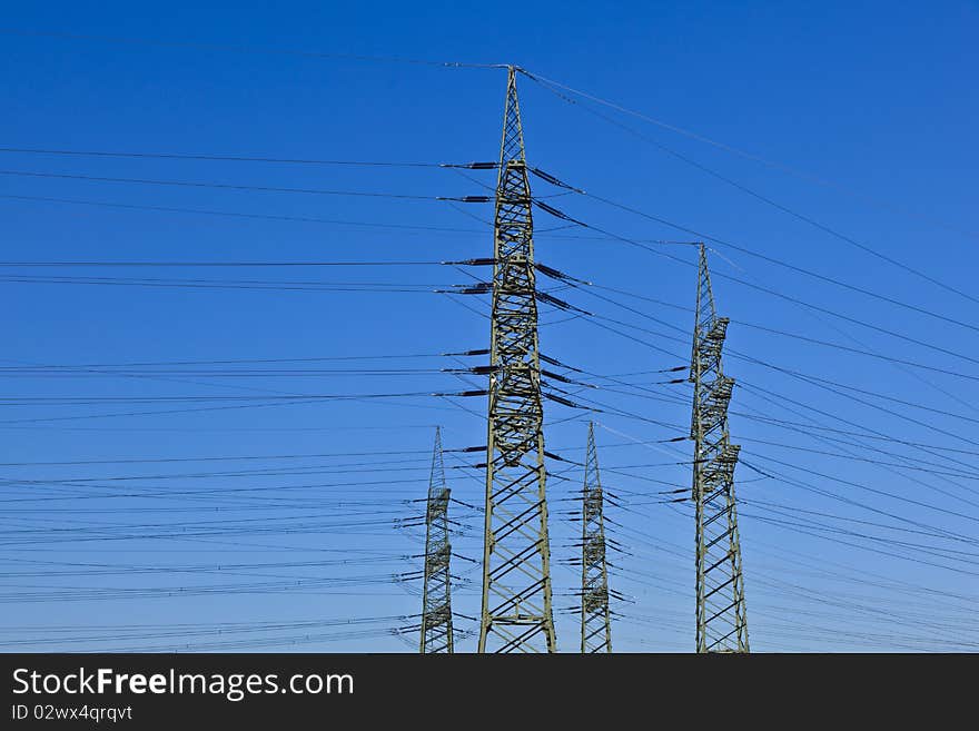 Electrical power plant with sky