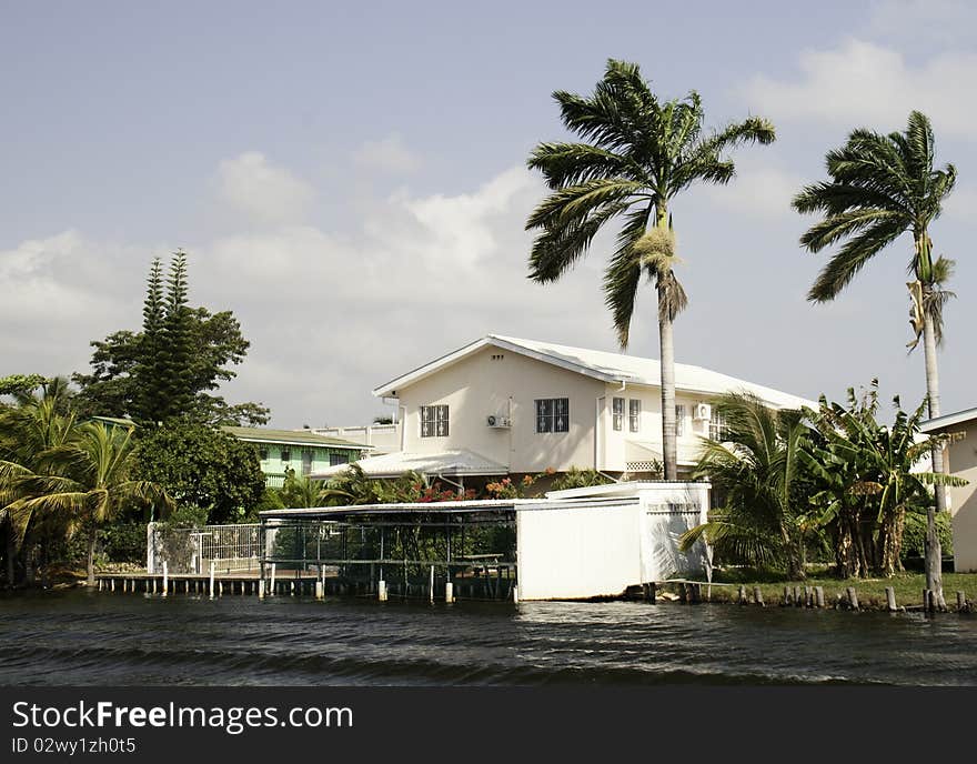 Life Of Luxury On The Belize River