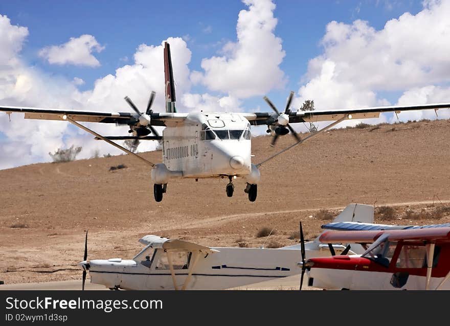 Airplane Landing