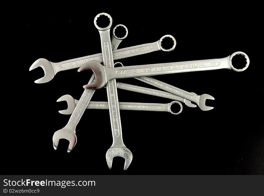 Spanner With Screw