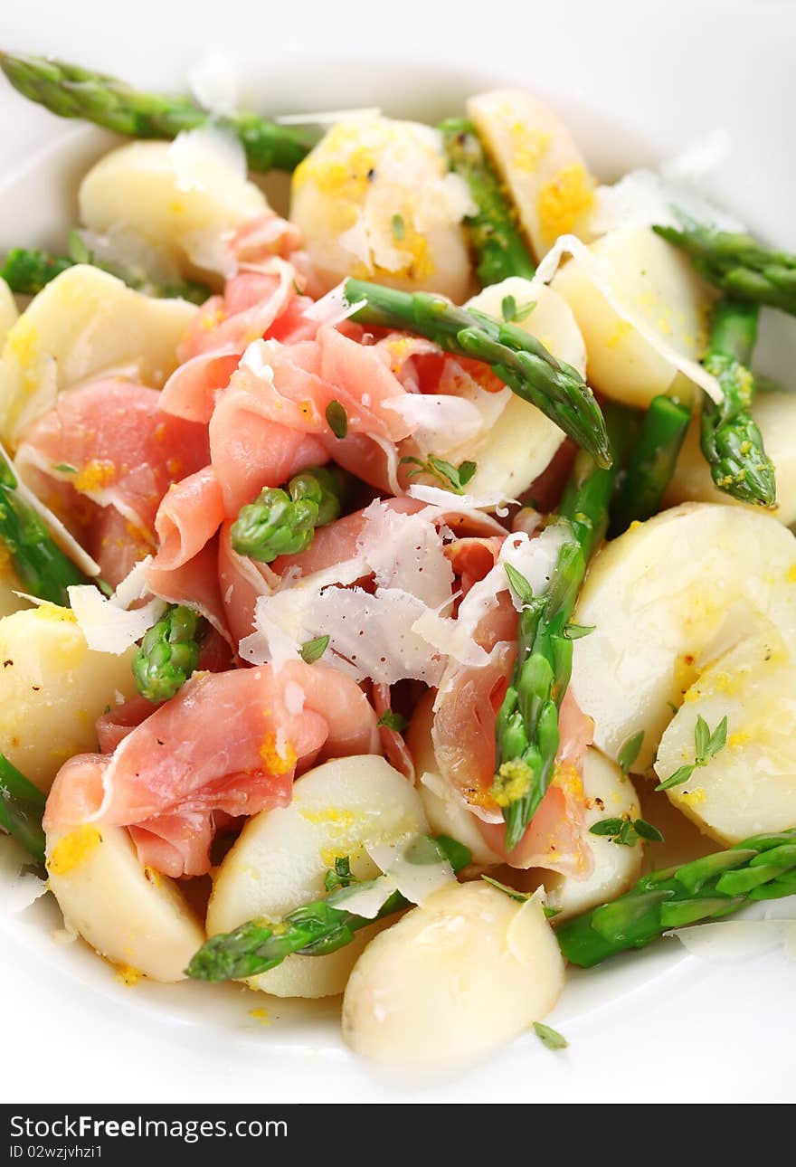 Prosciutto With Asparagus And Potatoes