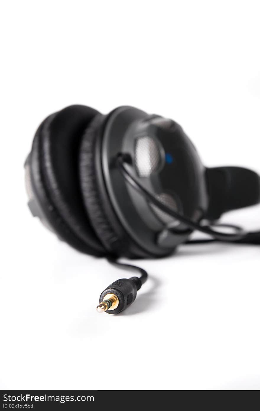 Isolated powerful stereo headphones