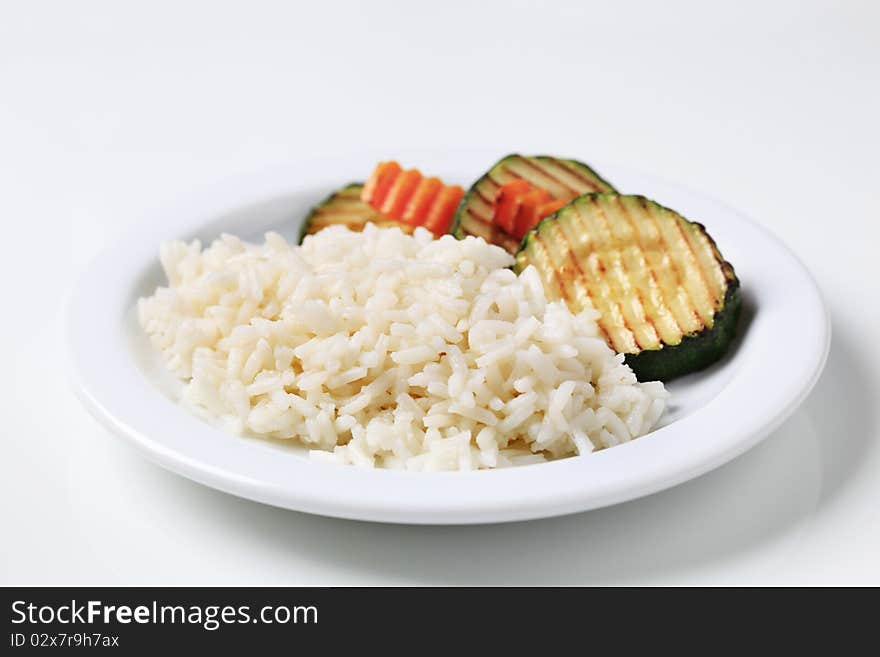 Grilled zucchini and rice