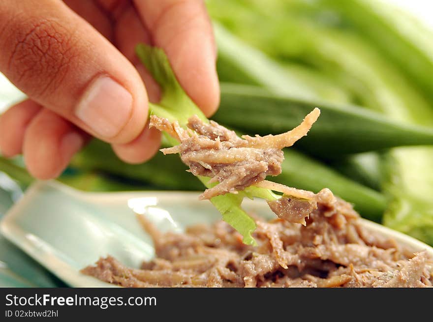 Phuket Dried Fish Paste Chili Sauce (Nam Phrik Pra Ching Chang) When it comes to chili sauce for Thai people, nobody would deny that they don’t know it intimately. Because chili sauce has been considered the food that pairs with the Thai house and Thai Kitchen since ancient times. There are many kinds of Thai chili sauce that are popular to eat.