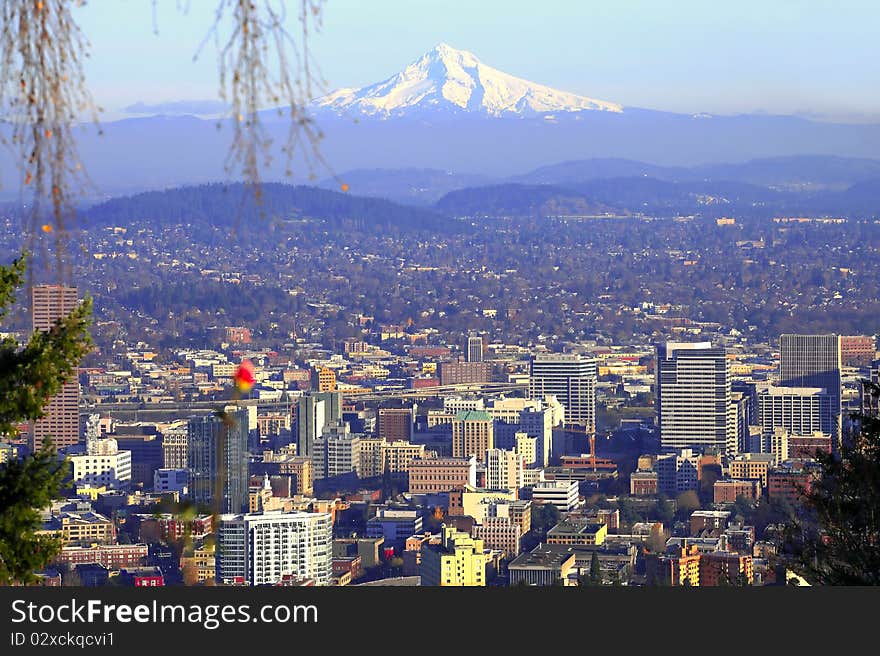 Mt. Hood & Portland panorama.