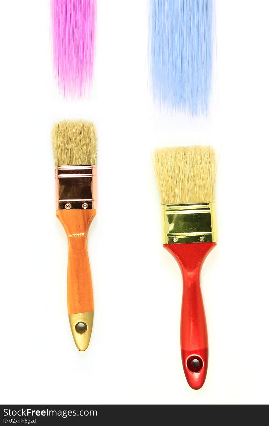 Brush 2 colors for pink and blue oil painting. Brush 2 colors for pink and blue oil painting.