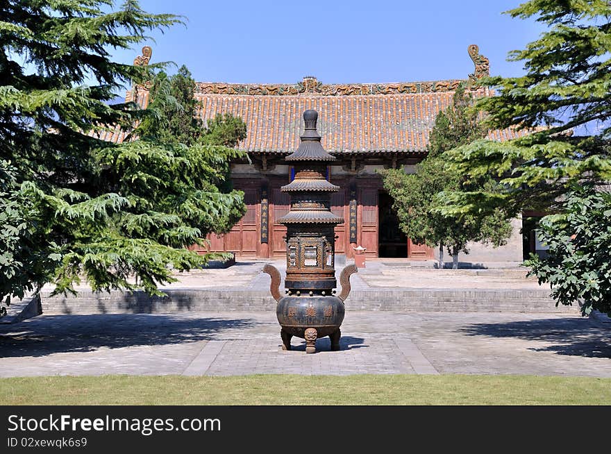 Courtyard and censer in Chinese temple