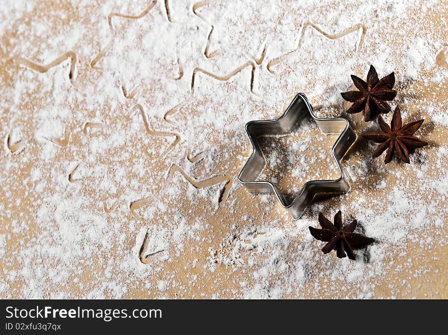 Star-shaped and star anise in the flour V1