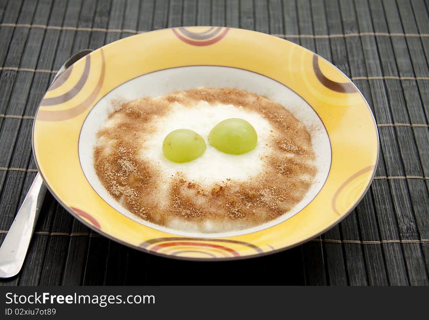 Rice pudding with cinnamon