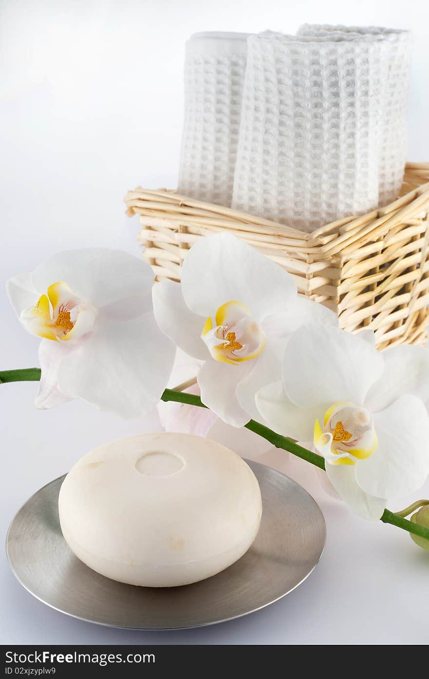 White Towels And Orchid, Soap