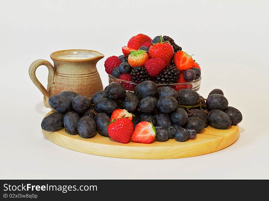 Fruit platter & cream