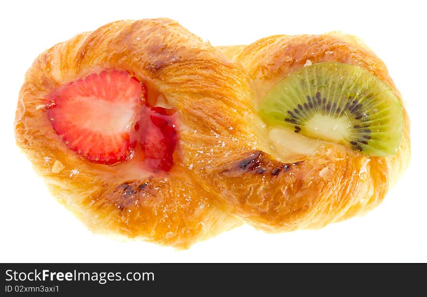 Puff pastry with kiwi and strawberry