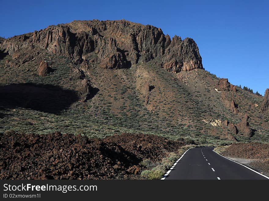 Road to volcano El Teide