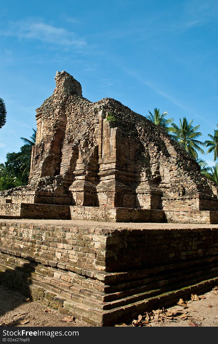 Thai older site in chaiya ,surathanee, thailand