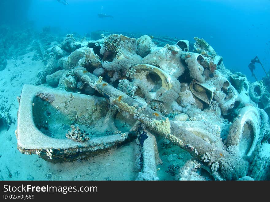 Abandoned cargo from shipwreck