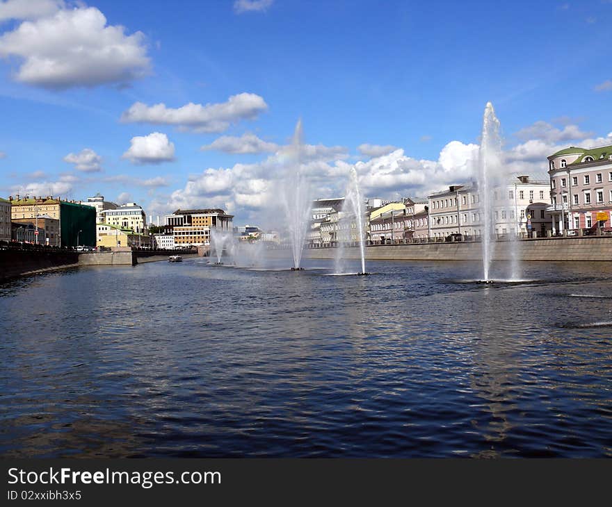 Fountains In Obvodnii Chanel In Moscow