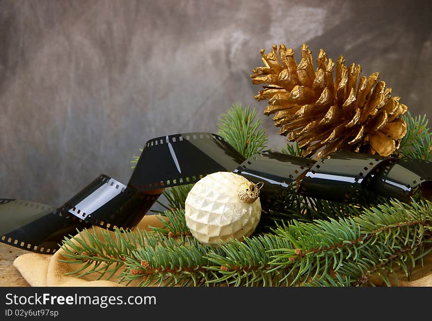 Pinecone, Christmas bulbs, pine branches