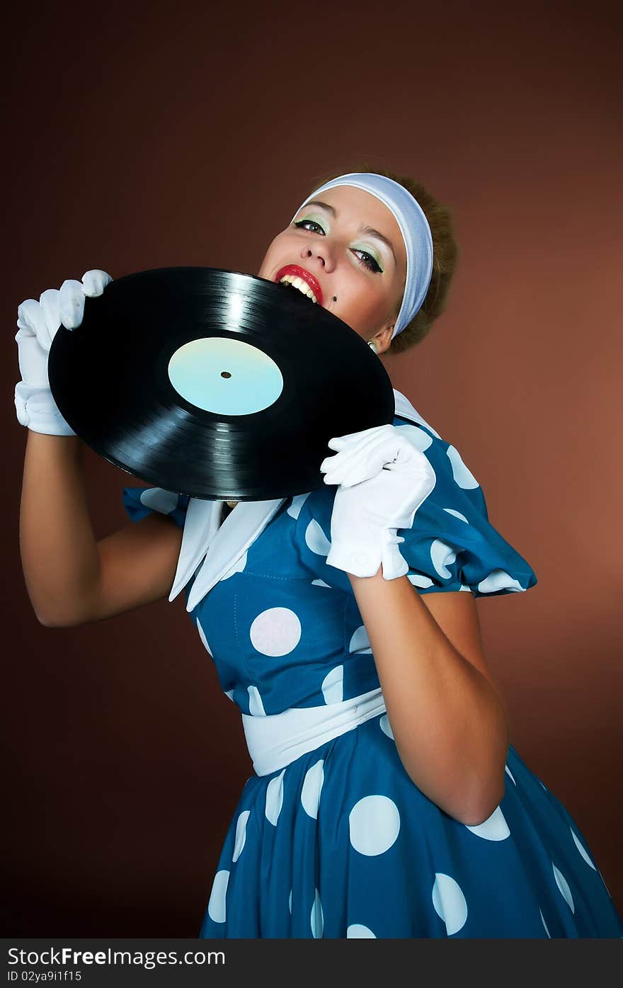 Beautiful girl with a plate