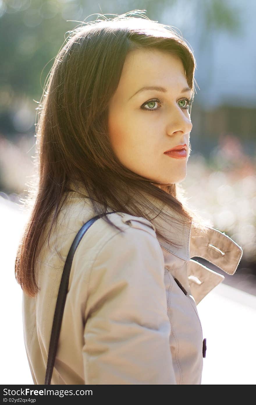 Portrait of young beauty woman in autumn