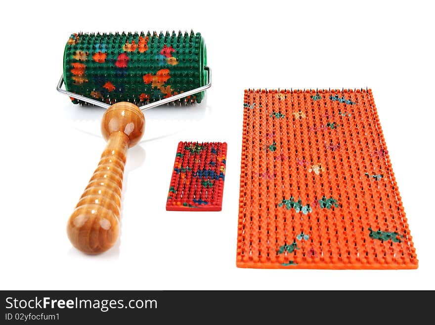 Instrument for massage with needle