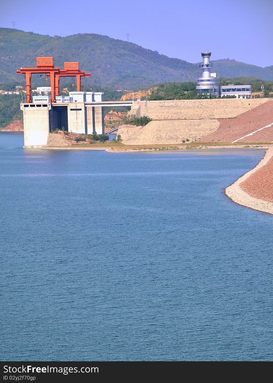 Reservoir beside water electricity plant