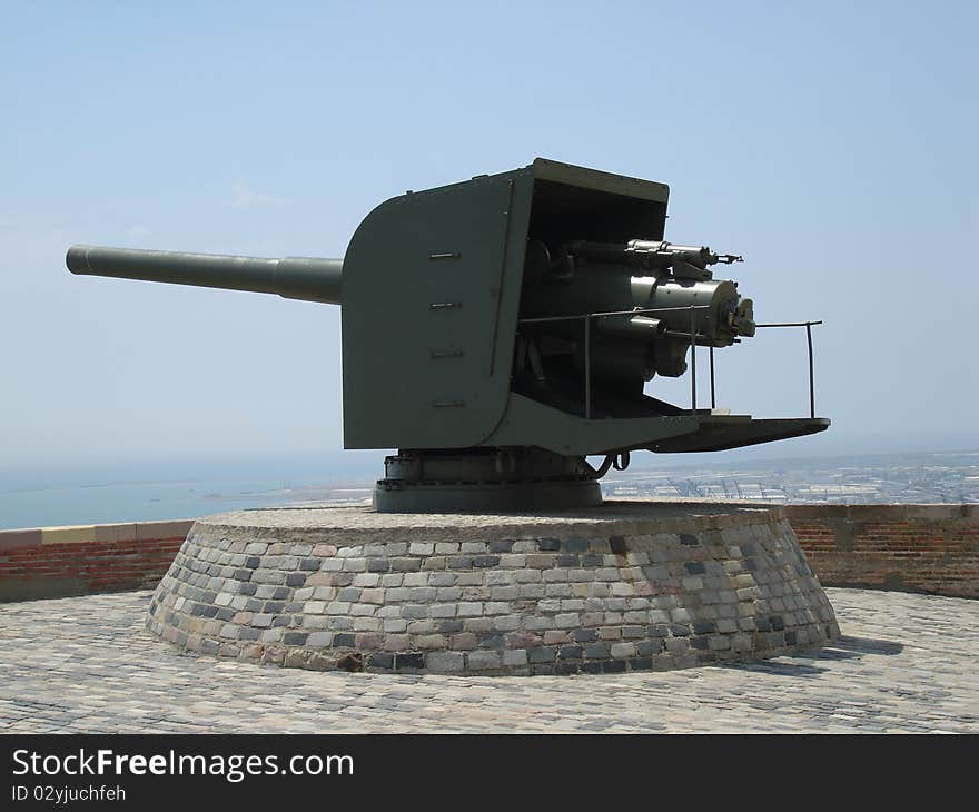 Gun At Castle