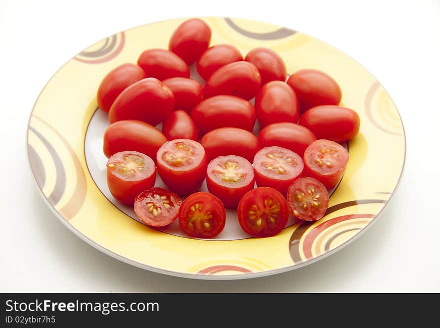 Cherry tomatoes on plate