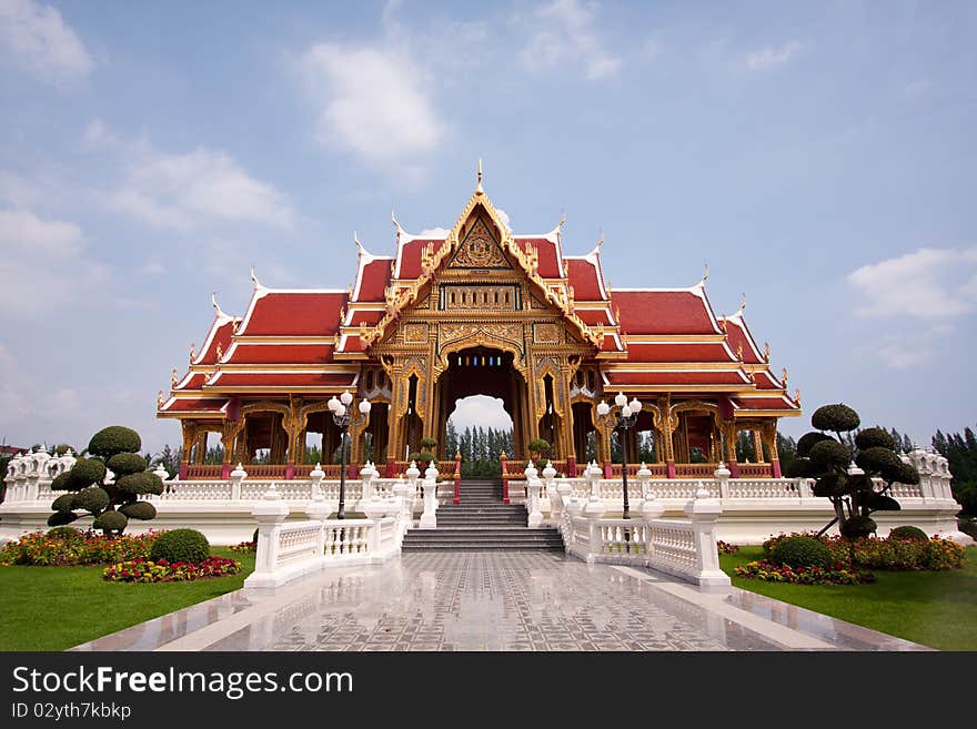 Thai Pavilion In The Sky Is Clear.