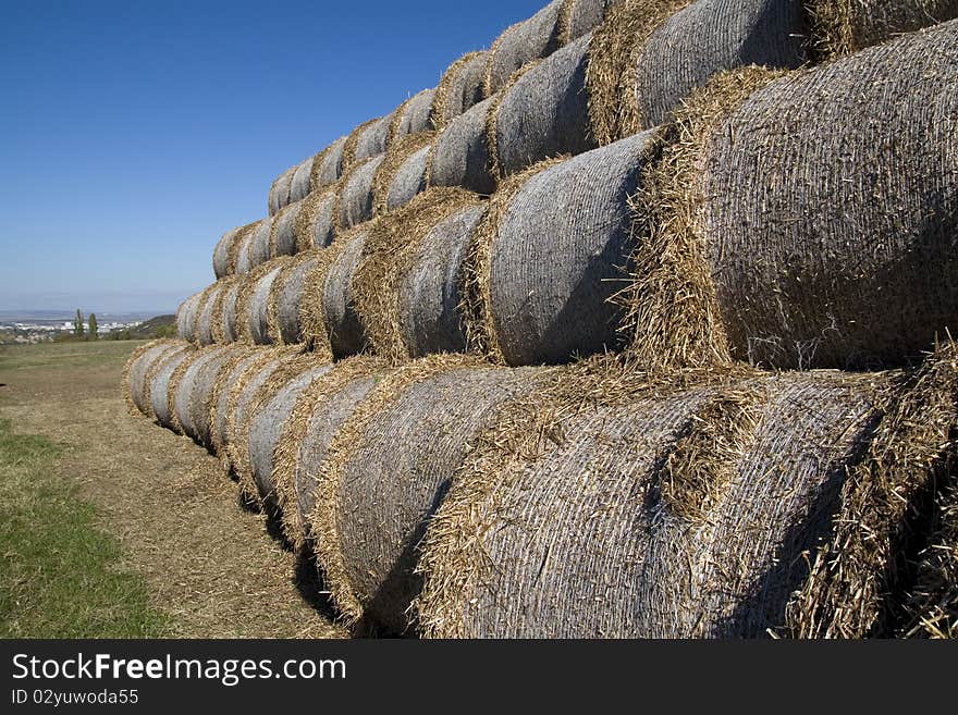 Bale farm sky bales agriculture farmer