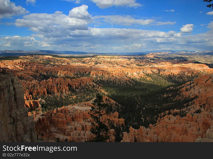 Overlooking Bryce Canyon