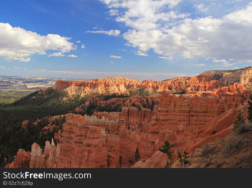 Clouds hover over Bryce Canyon