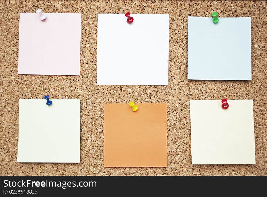 Cork board with reminder notes - Color pins with color note paper