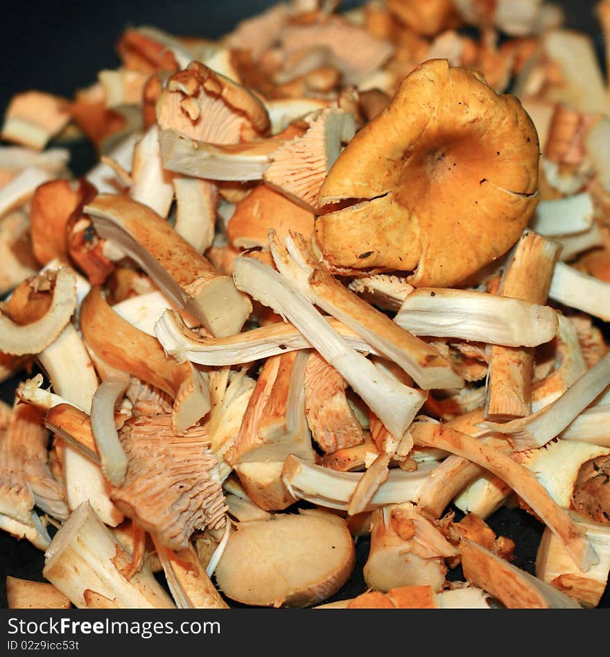 Preparation of chanterelles