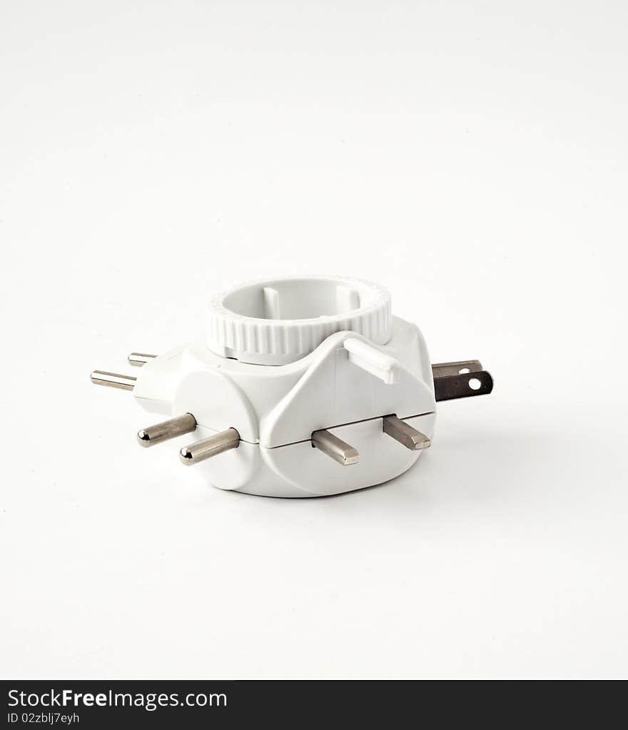 Universal Socket