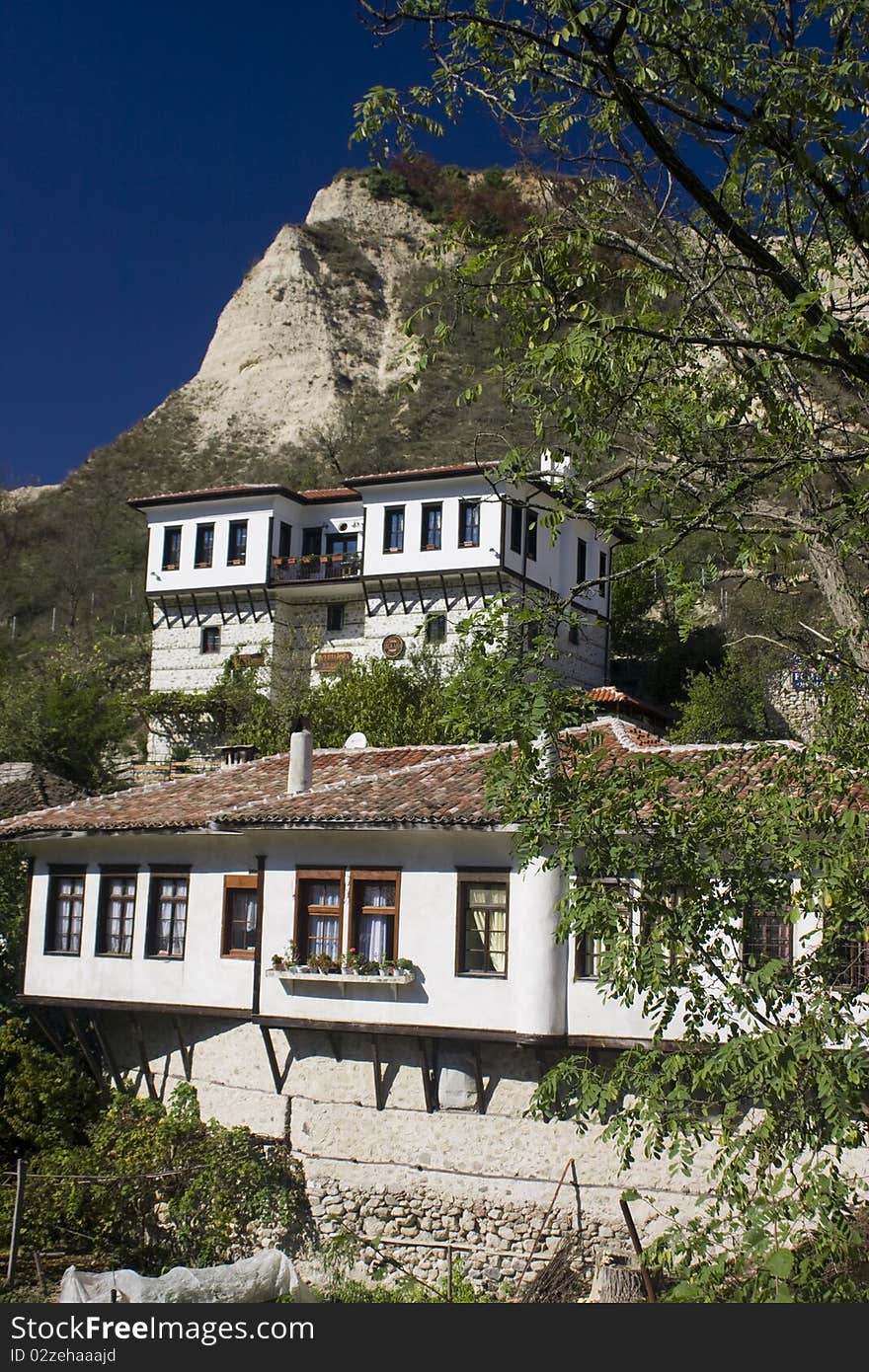 Traditional Bulgarian architecture