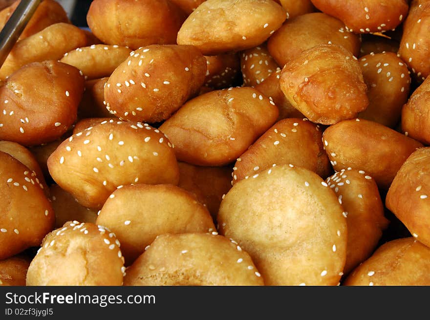 Deep-fried doughstick with local coffee